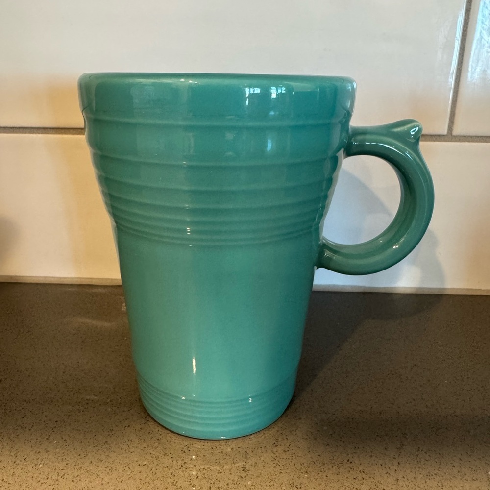 Vintage fiesta ware latte mugs in turquoise, sunflower, flamingo and lapis. - Picture 3 of 5